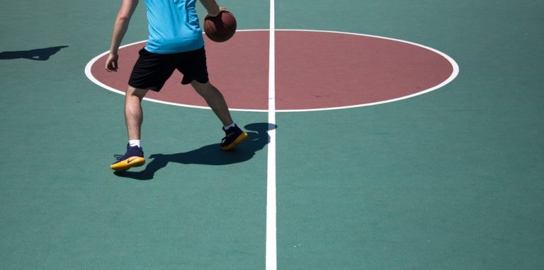 Quels sont les chiffres du recrutement des clubs de basket en France ?